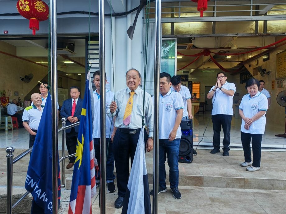 东:(已签发)文德甲德教会济文阁25周年银禧庆典 特柳会鸾开设18盘 全国各地德友参与 场面庄严隆重