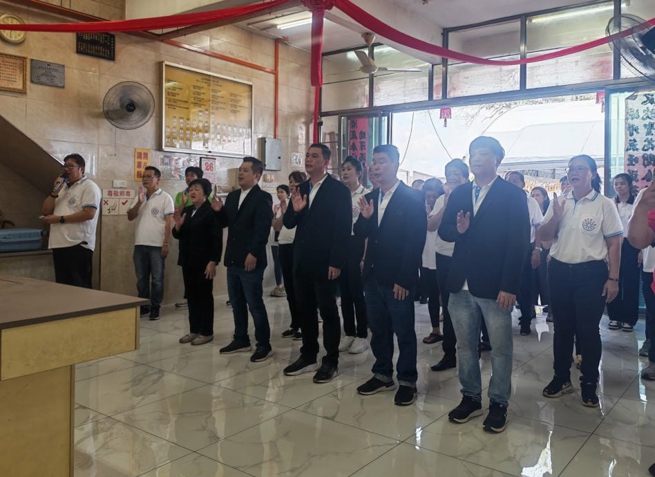 东:(已签发)文德甲德教会济文阁25周年银禧庆典 特柳会鸾开设18盘 全国各地德友参与 场面庄严隆重