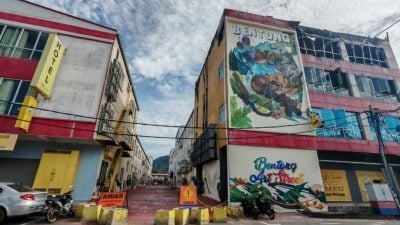 结合地方元素   文冬壁画街即将登场