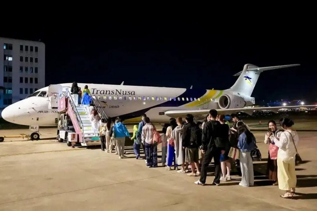 中国产客机在深圳首次执飞国际航线