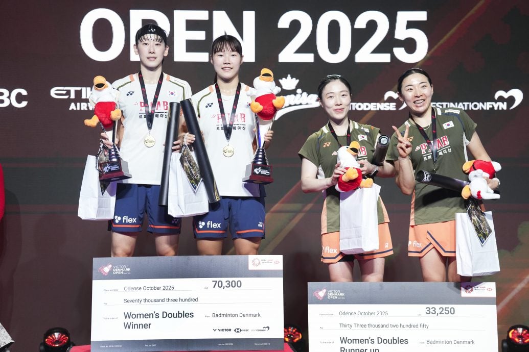 丹麦羽球超级750赛|小保终结28个月冠军荒  凤凰3连冠创历史