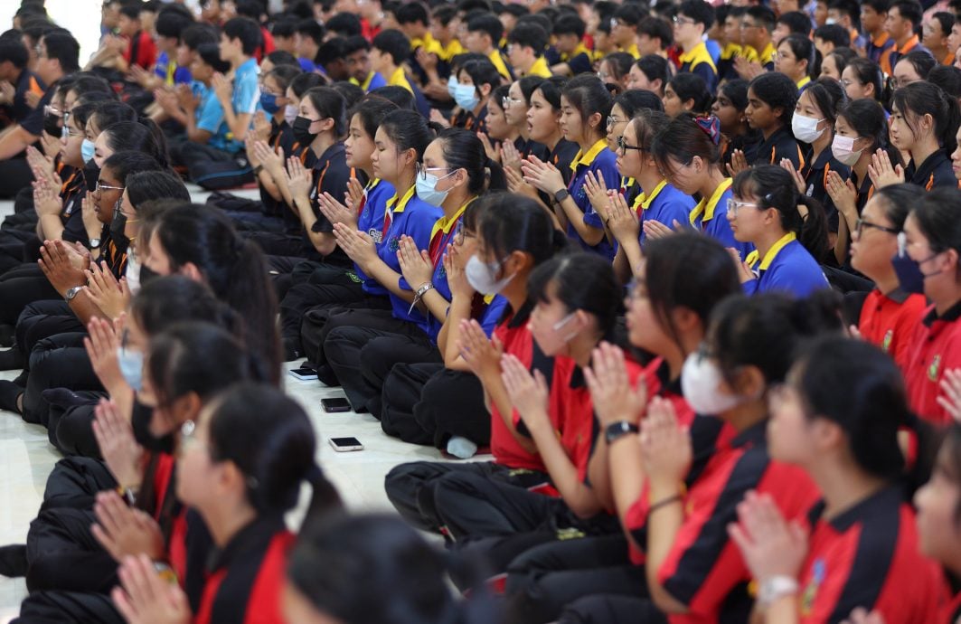 为身心做好准备,彭佛教会12校476学生参与应考祝福会。