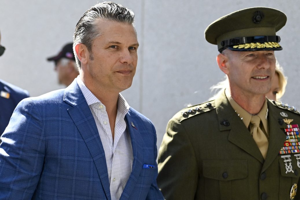 五角大厦人事风暴! 美防长再出手“开除海军幕僚长”