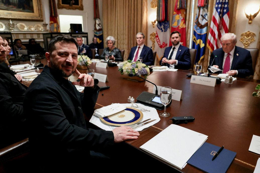 五角大楼发言人会见传媒 继白宫后再现“你妈”式回答