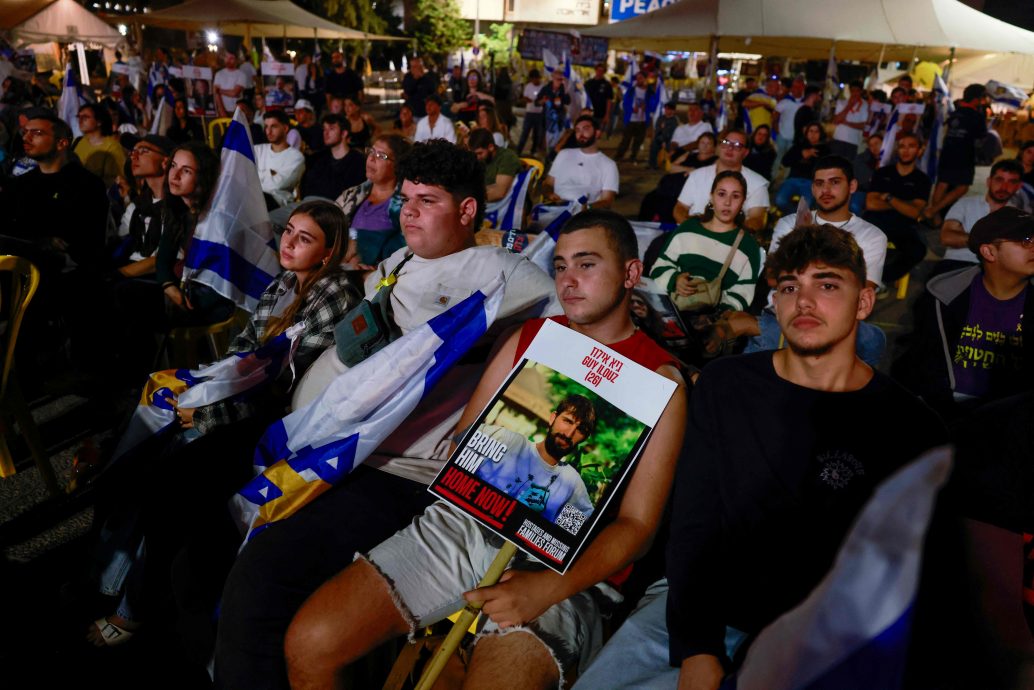 以军将4具人质遗体运回以色列