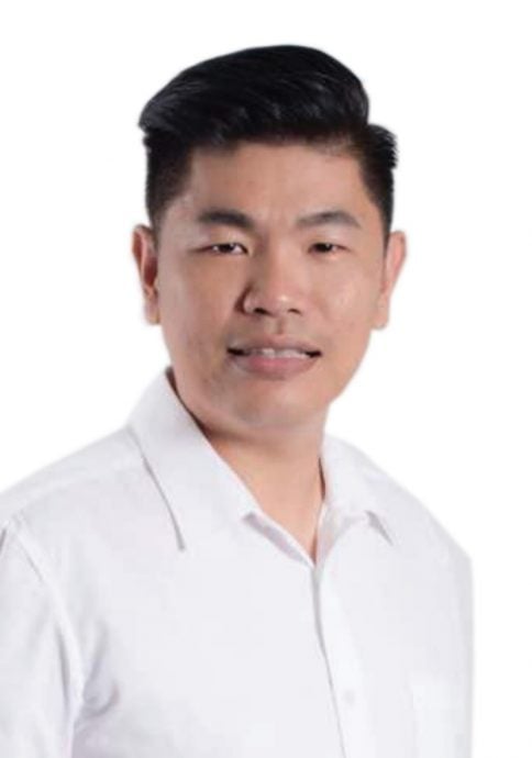 供星洲网/“牛魔王”闯民宅搞破坏 居民感头痛