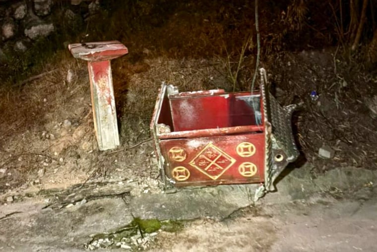 供星洲网/“牛魔王”闯民宅搞破坏 居民感头痛