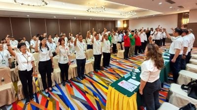 森民政代表大会| 刘华才当众质问招牌课题 为何森民政无人站出来?