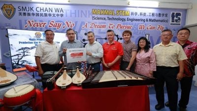 视频 | 芙振中获交长赞助购买乐器 成立校内首支华乐团