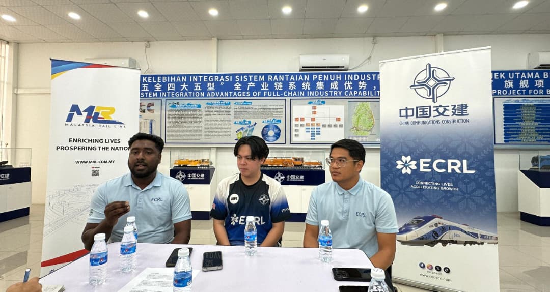 三名来自海事、软件技术与人力资源领域的大马青年，因共同的热情汇聚在同一条铁轨上，成为东海岸铁路计划首批助理列车驾驶员