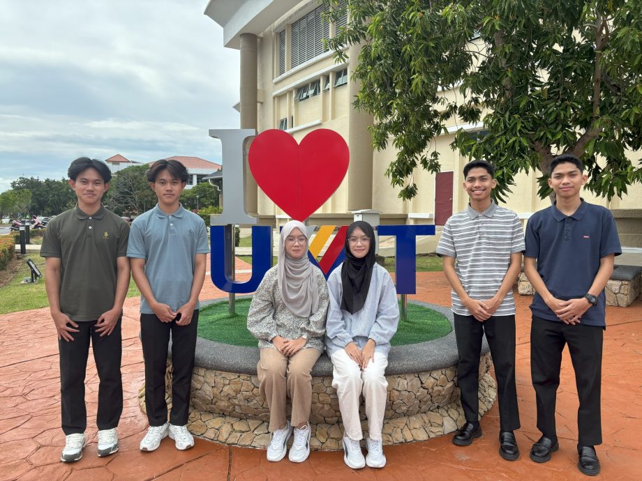 全：已签发／三对双胞胎齐报到 让登大迎新更添亮点