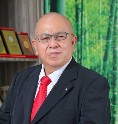 全：已签发／吴思亿：商业车辆超载3次吊销执照冲击大 吁政府给予6至1年时间适应