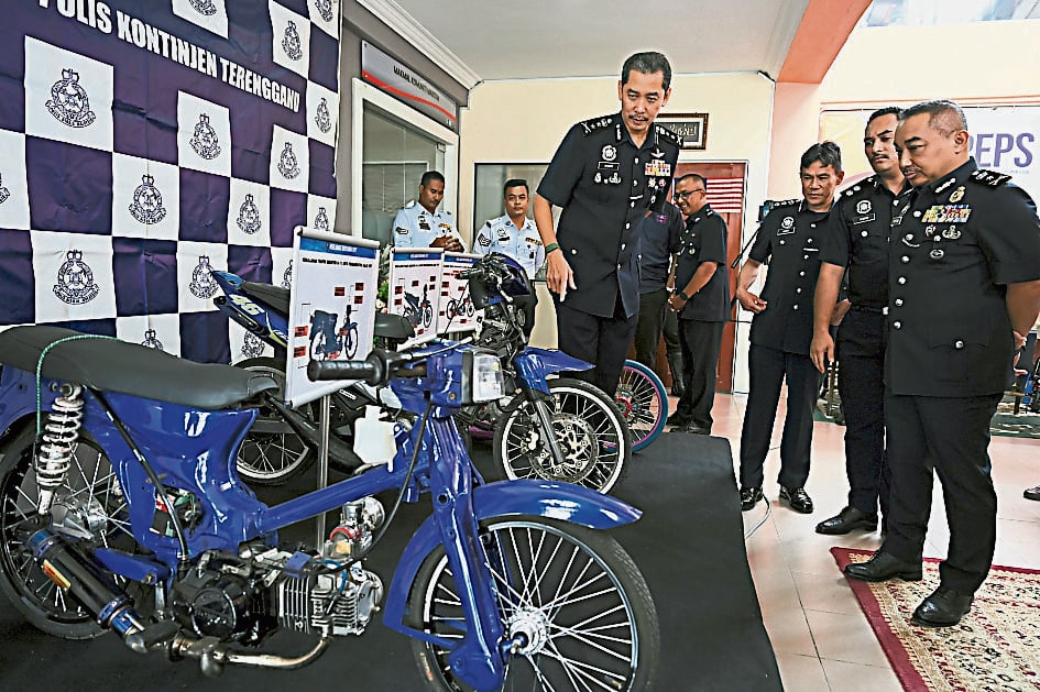 全:已签发/登嘉楼总警长拿督莫哈末凯里披露,今年1月至9月期间,登州警方共接获60宗强奸案及10宗乱伦案投报,所有案件的受害者均为未成年人,其中最年幼者年仅5岁。