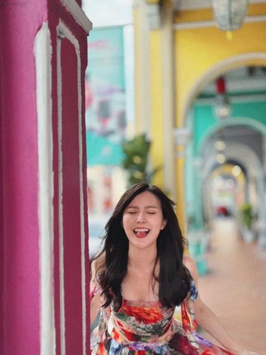 刘佩玥花裙美照掀热议 大马网民一眼认出在槟城拍的!