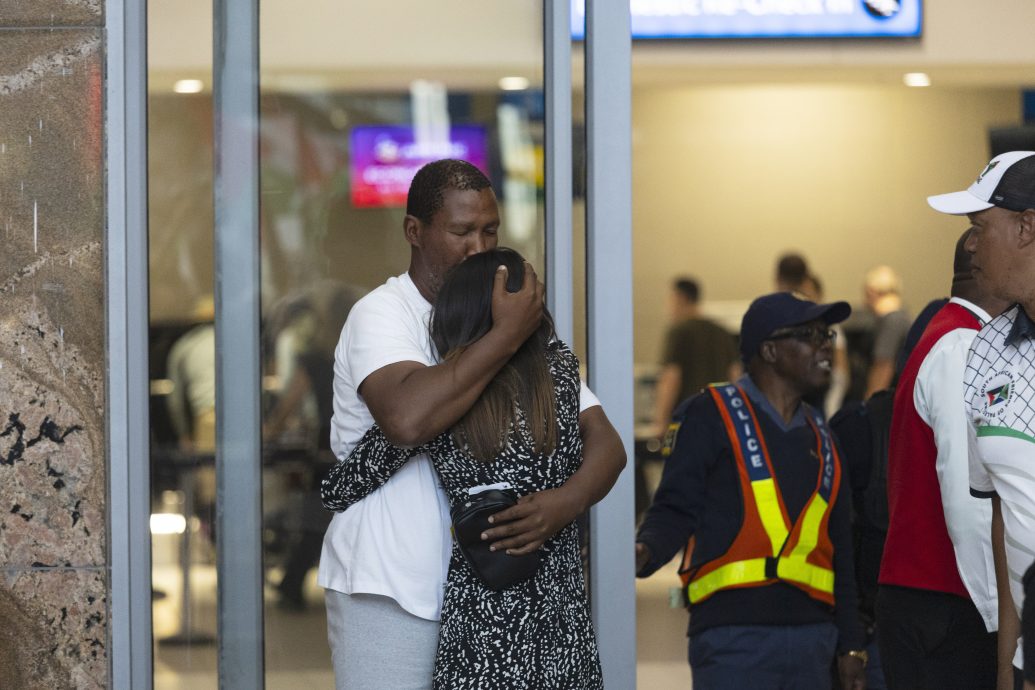 加入救援船队遭以色列驱逐后 曼德拉孙子返回南非