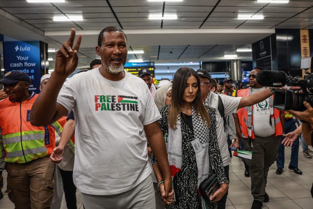 加入救援船队遭以色列驱逐后 曼德拉孙子返回南非