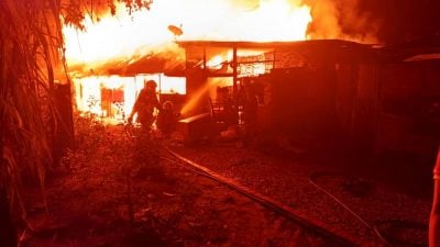 午夜火魔肆虐 安顺6民宅烧毁 无人伤亡
