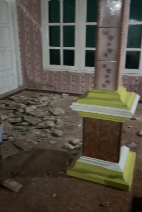 印尼东爪哇省6.5级浅层强震 有房屋受损