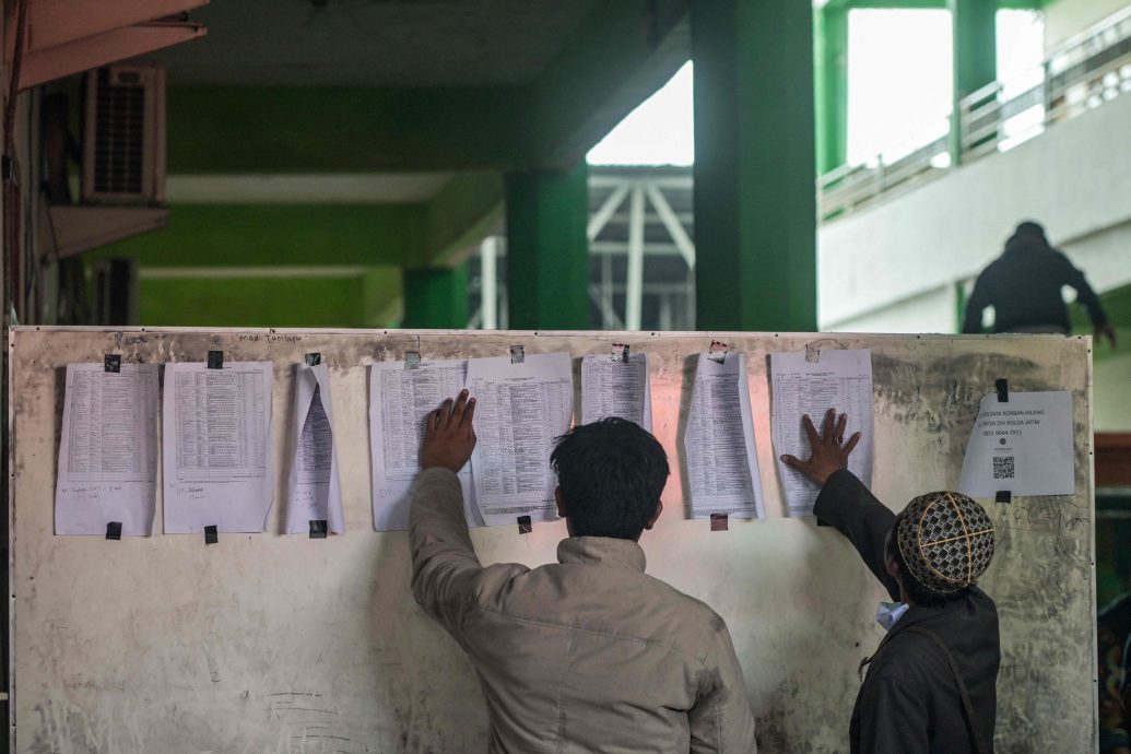 印尼宗教学校坍塌案再增1死 14岁男子奇迹生还获救