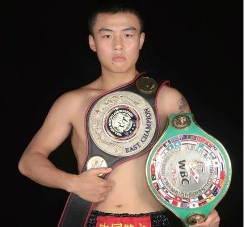 **即时国际**疑遭种族歧视 中国00后职业拳击手澳遇袭