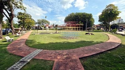 王城市厅拨逾30万   9公园草场将换新貌