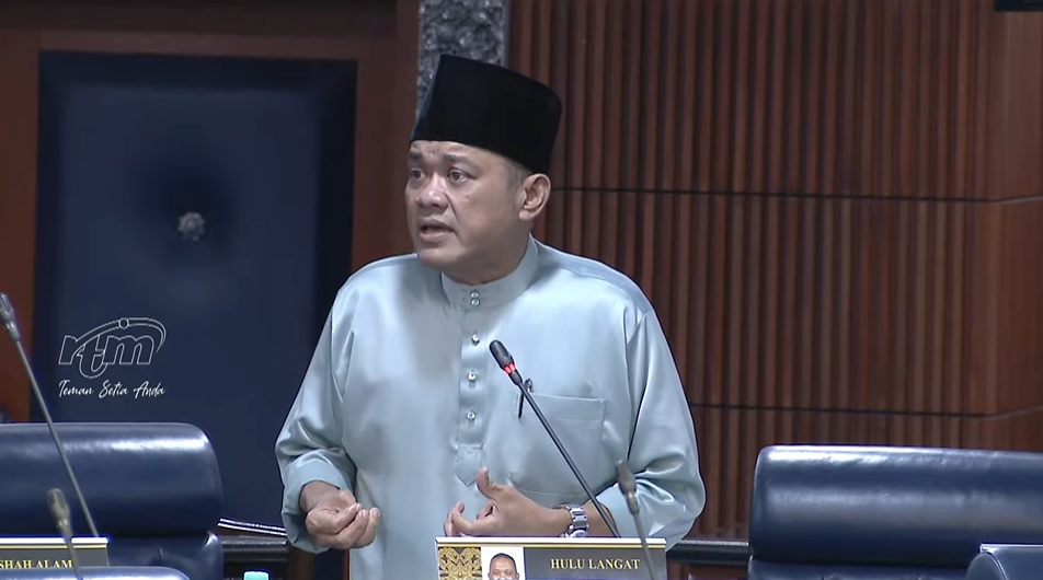 国会/ 校园性侵刺杀案引隐忧|乌鲁冷岳议员为法丽娜鸣不平 “不应全怪罪教育部长!”