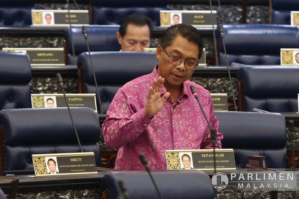 国会 / 高教部否认偏袒国际学生 无论入学与就业“本地生永远优先！”