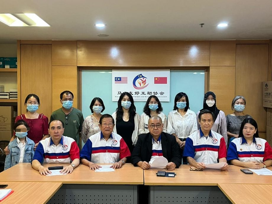 国际学校长期师资不足·8家长退学不果求助