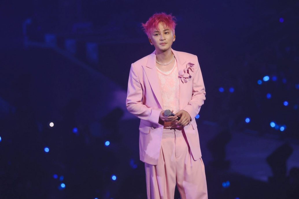 坤达出国10天后返台 警方:入境即往机场拘提