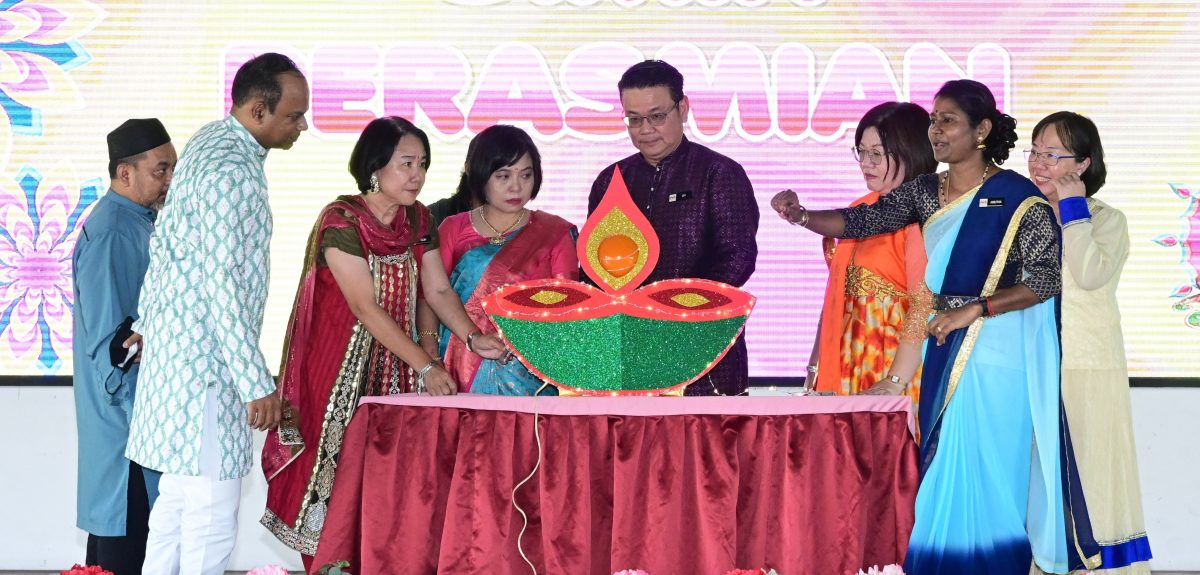 培南华中屠妖节庆典 校园洋溢多元文化色彩