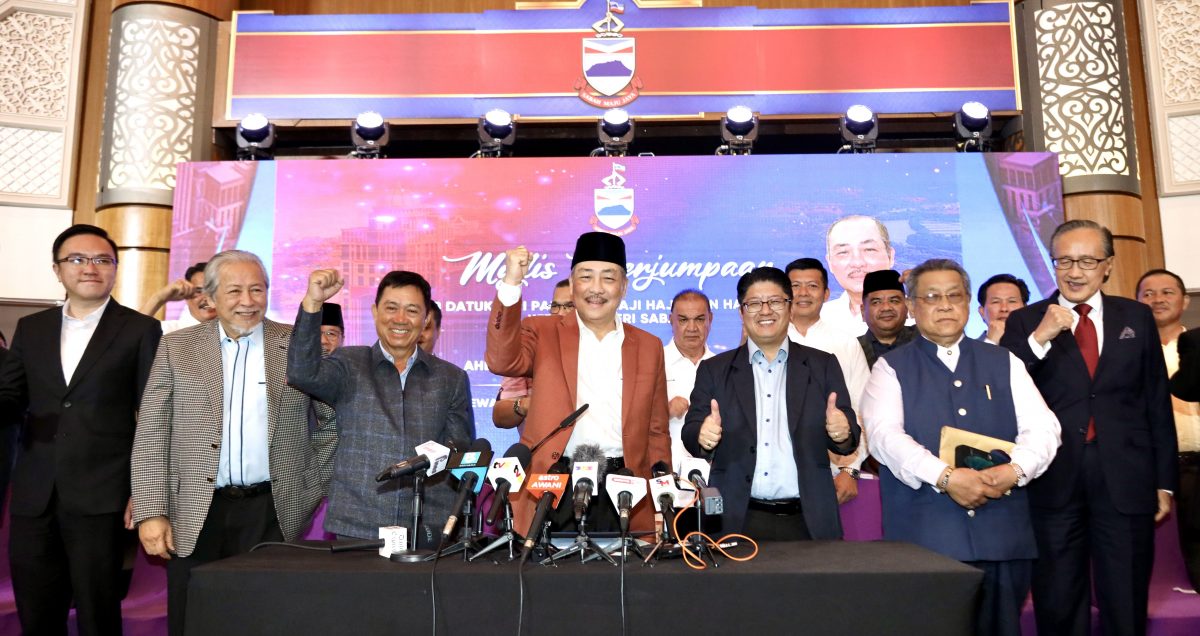 夜报封面/哈芝芝:为第17届州选铺路 沙州会解散