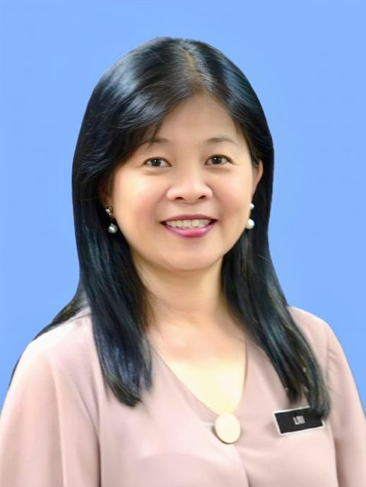 (大北马)大山脚和平路中学星洲海鸥“爱华教义演”