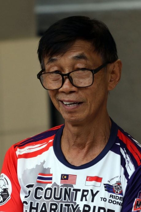 大都会-明察暗访东南亚花园21/19A路美食档