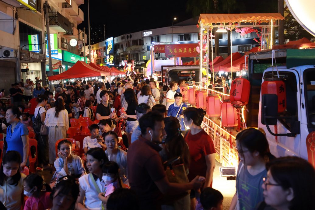 大都会-(主文)慈惠堂中秋花车游行文化节义卖夜/8图
