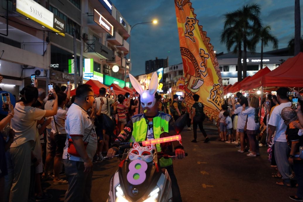 大都会-(主文)慈惠堂中秋花车游行文化节义卖夜/8图