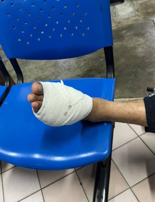 大都会2:河中有玻璃酒瓶 游客割伤缝4针/3图