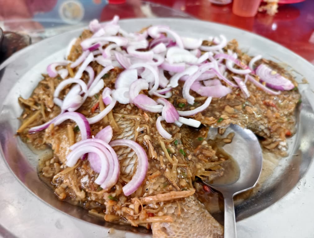 大都会/《村长揾食》:大港天运海鲜饭店 海鲜鲜甜人情浓