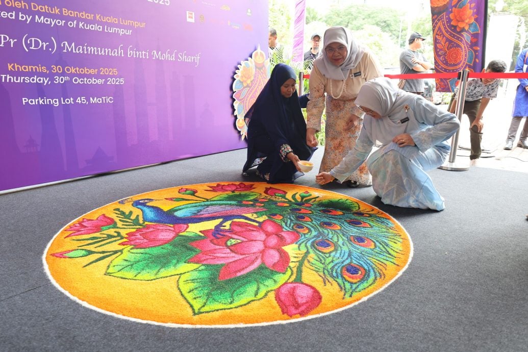 大都会/吉隆坡市政局办屠妖节庆典活动