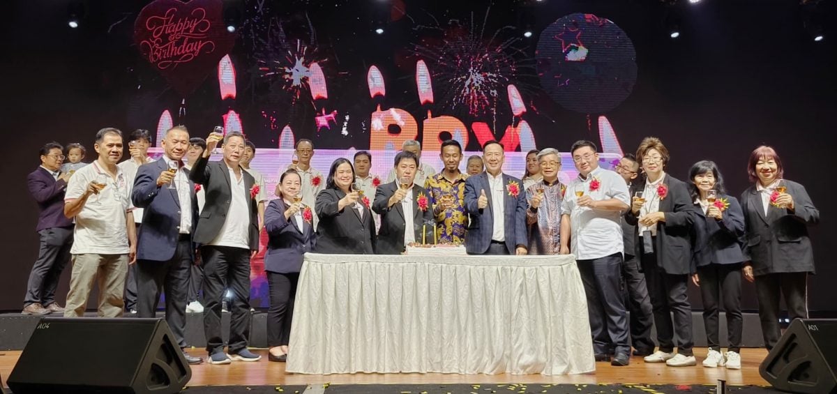 大都会/后面头/雪兰莪安邦再也客家公会25周年暨新理事就职/3图