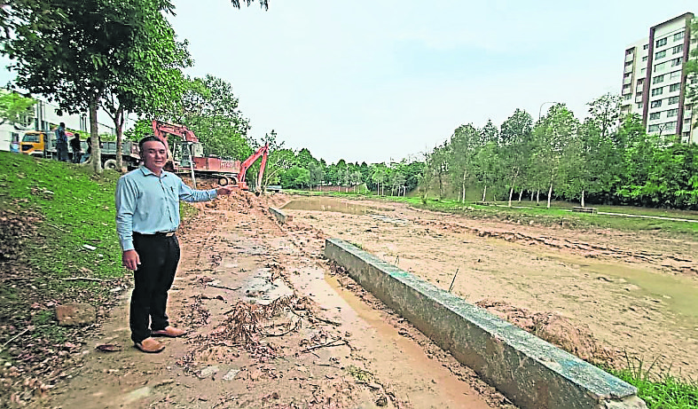 大都会封面主-地方政府应对年底雨季