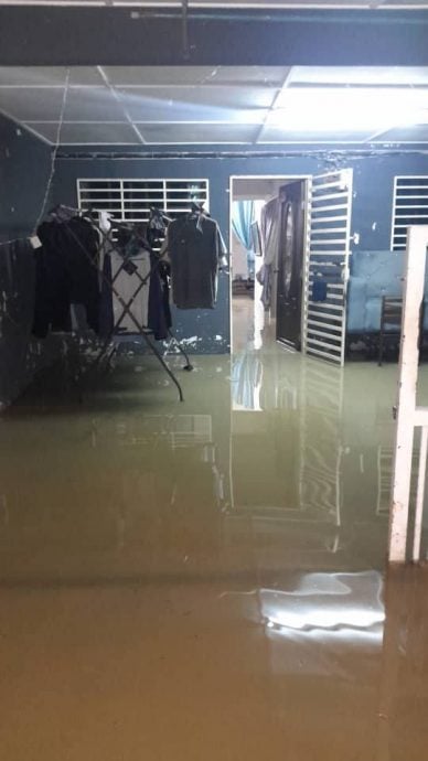 大都会:峇冬加里3地水淹/4图