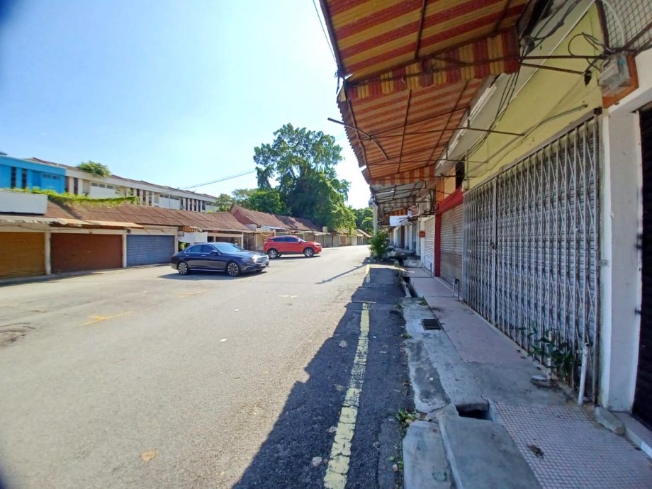 大都会/张睷洋，加影巴刹河边附近小贩中心地段建议规划为公园保留地