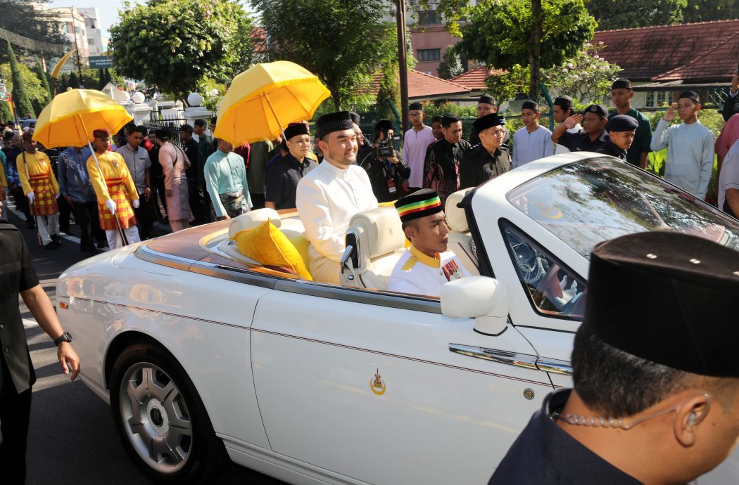 大都会/雪州王储大婚，超过2000子民送祝福！