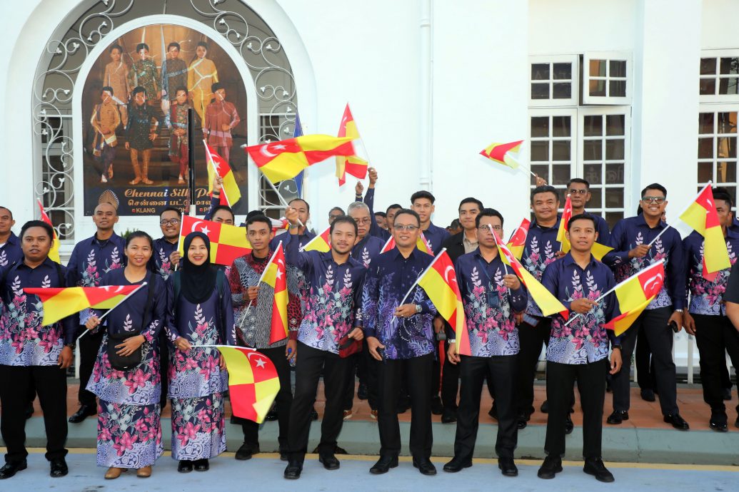 大都会/雪州王储大婚，超过2000子民送祝福！