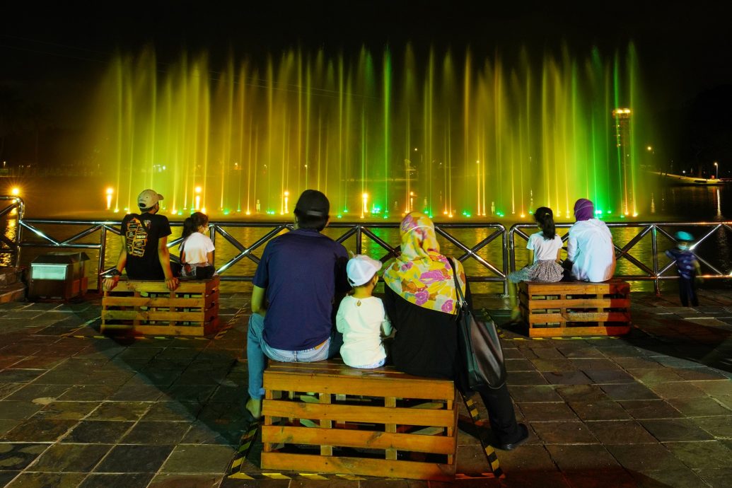 大都会/预编配10日广告/专访沙亚南市长莫哈末弗兹