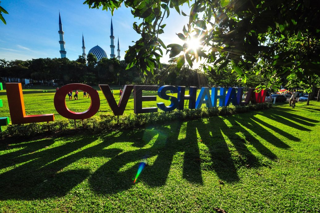 大都会/预编配10日广告/专访沙亚南市长莫哈末弗兹