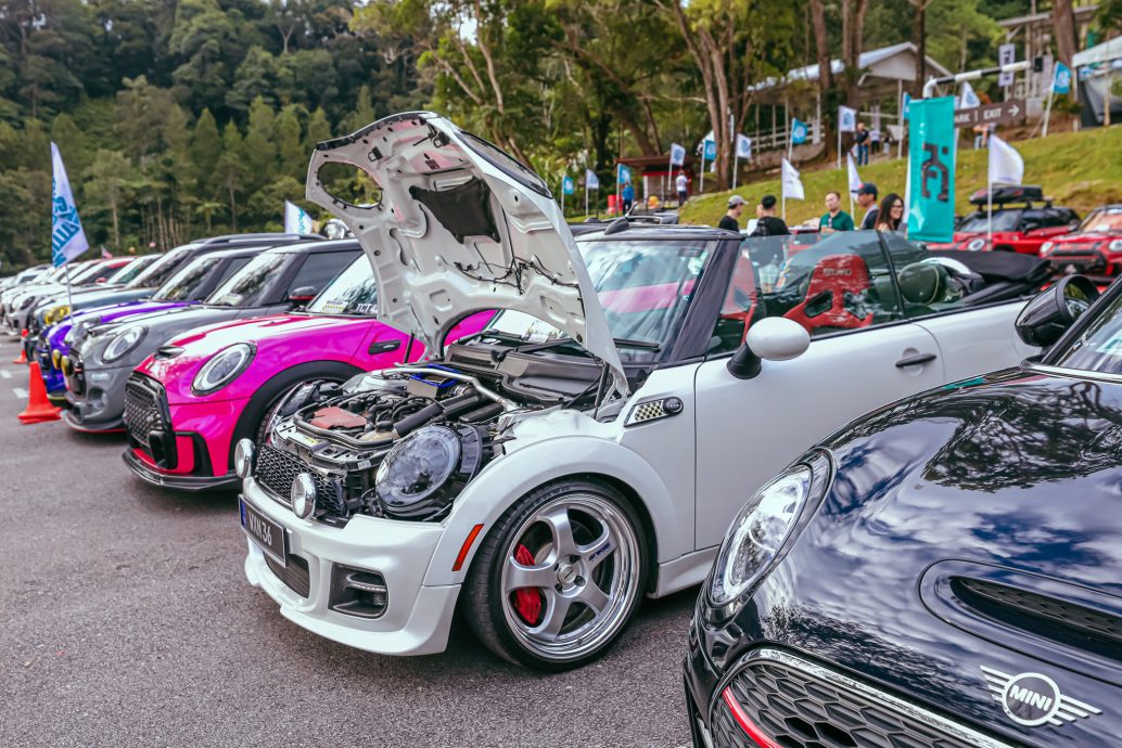大都会（可出小画页填版）／马来西亚最大型MINI车聚 /10图