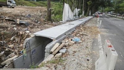 加宽加深 装上沟盖   逾244万提升金地路沟渠