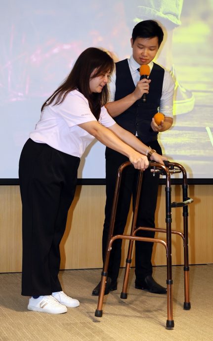 大都会/ME04头/社区空巢老人增加 照护服务需求增长 