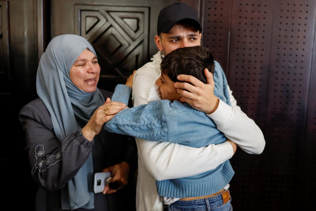 天下事  特朗普访中东签协议  “加沙战争已结束”